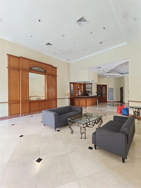 Jakarta Barat 3BR Apartemen Slipi Harga Best Deal! Luas, Banyak Cahaya, Dekat Central Business District Sudirman 22 gzjdfdjbjndfjn