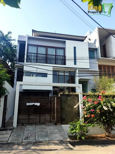 Jakarta Utara Rumah Bagus Pluit Full Furnish 2,5 lt LB 388m2 Ceiling Tinggi Banyak Cahaya 1 img20200918152115