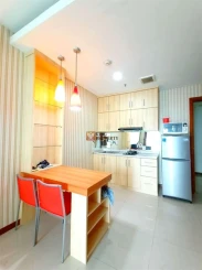 Minimalis Good Item 1br Full Furnish Lantai Rendah View Kota Greenbay