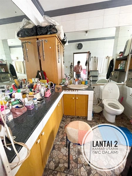 Jakarta Barat Dijual Rumah Taman Sari 4,5lantai Luas Bangunan 100m2 4Kamar Startegis 4 img_20221016_wa0007