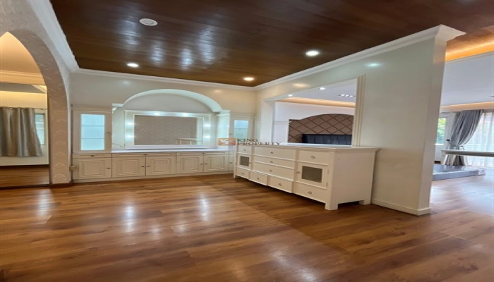 Jakarta Barat Cluster Hawaii Puri Mansion Rumah Luas Furnish Akses Mudah ke Tol JORR! 82 img_20251009_wa0038