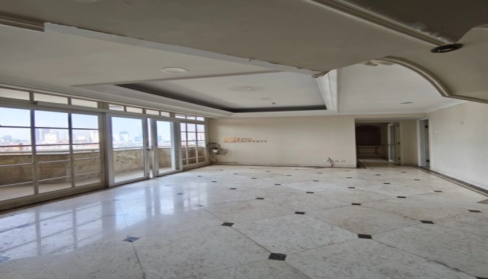 Jakarta Barat Elegant Classic 2BR Apartment Slipi 118m² – Prime Location Near Sudirman, Senayan & Central Park 23 img_20260402_141821