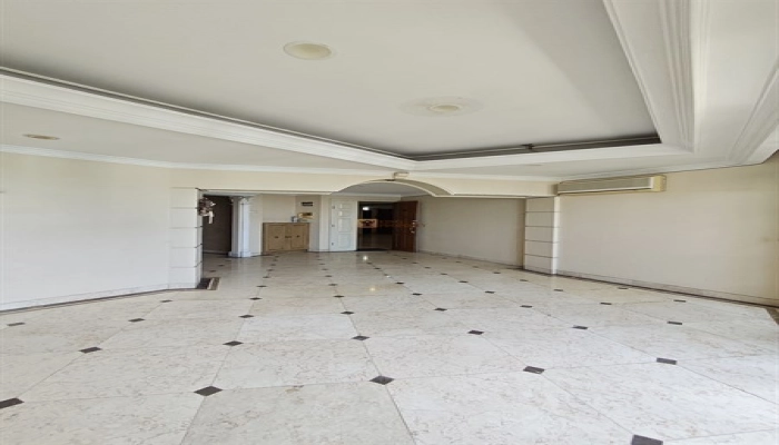 Jakarta Barat Elegant Classic 2BR Apartment Slipi 118m² – Prime Location Near Sudirman, Senayan & Central Park 25 img_20260402_141944