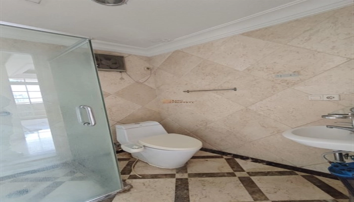 Jakarta Barat Elegant Classic 2BR Apartment Slipi 118m² – Prime Location Near Sudirman, Senayan & Central Park 27 img_20260402_142013