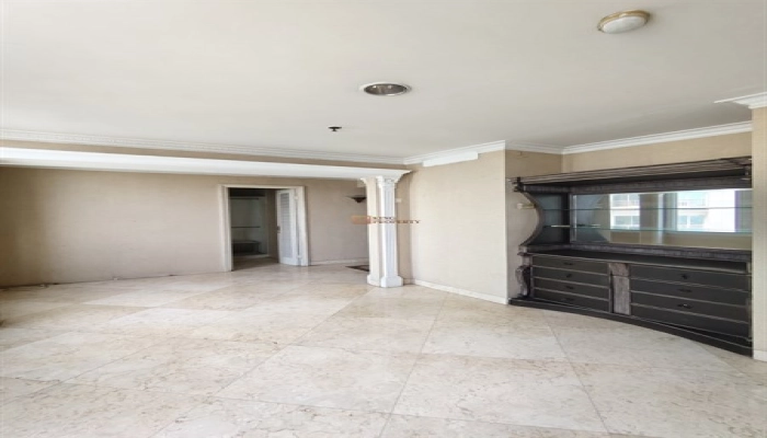 Jakarta Barat Elegant Classic 2BR Apartment Slipi 118m² – Prime Location Near Sudirman, Senayan & Central Park 30 img_20260402_142225