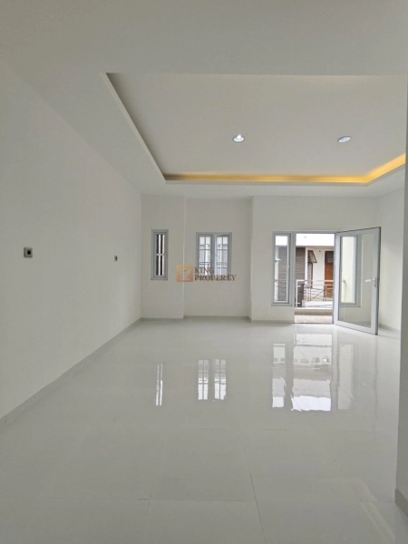 Jakarta Barat Modern Minimalist Tropical House Tomang Dijual Rumah 3,5 Lantai Dekat Central Park Mall & Central Park 2 44 img_20260411_153444