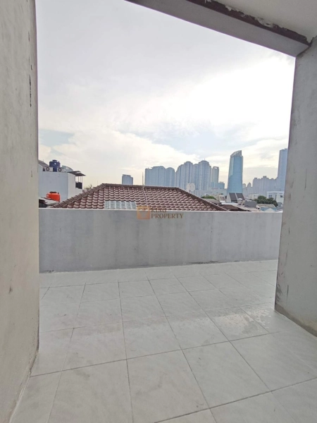 Jakarta Barat Modern Minimalist Tropical House Tomang Dijual Rumah 3,5 Lantai Dekat Central Park Mall & Central Park 2 57 img_20260411_154314