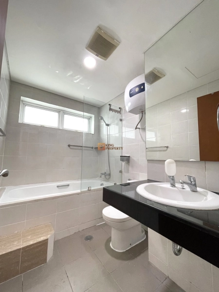 Green Bay Pluit Furnished Homey View Laut Condominium 3BR 118m2 Green Bay Pluit 20 img_5588
