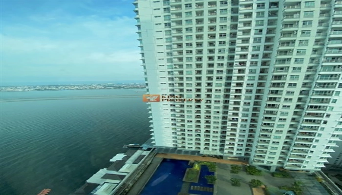 Green Bay Pluit Condo Minimalis 2kamar Uk 77m2 Full Furnish View Pool dengan Laut Lepas Green Bay Pluit 16 img_6678