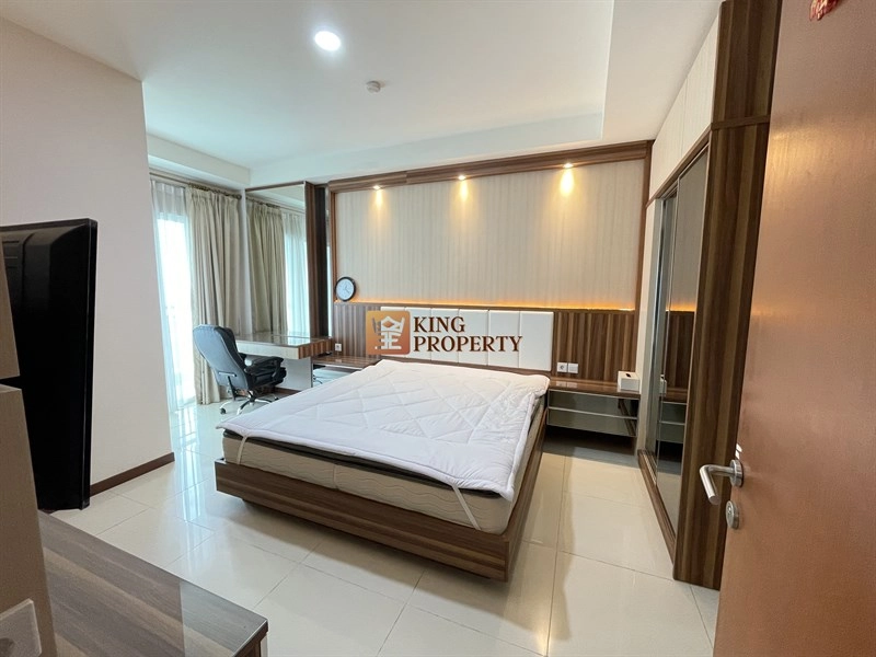 Green Bay Pluit Interior Lux Recommend Good Item 2kamar Condo Full Furnish Garden View 8 img_8380