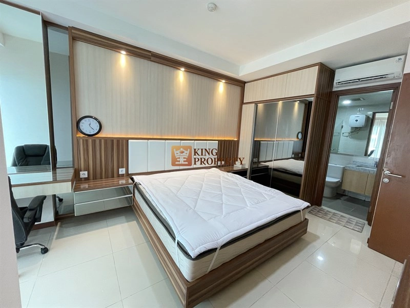 Green Bay Pluit Interior Lux Recommend Good Item 2kamar Condo Full Furnish Garden View 10 img_8384