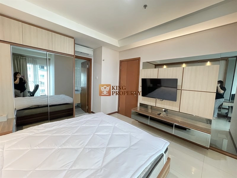 Green Bay Pluit Interior Lux Recommend Good Item 2kamar Condo Full Furnish Garden View 12 img_8386