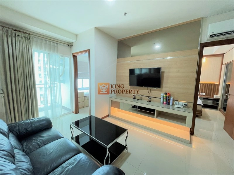 Green Bay Pluit Interior Lux Recommend Good Item 2kamar Condo Full Furnish Garden View 6 img_8393