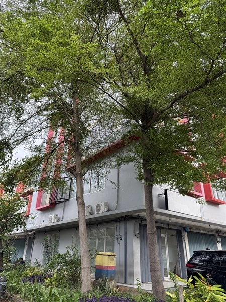 Jakarta Barat Ruko Modern Industrial Commercial 4 Lantai – Lokasi Emas Dekat Daan Mogot & Stasiun Kalideres 24 img_9173