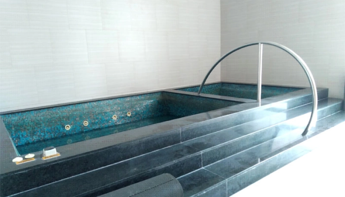 Perkenalan Proyek Proyek Neo Soho 8 jacuzzi