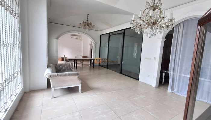 Jakarta Selatan Rumah Old Money Classic Pinggir Jalan Strategis Bangunan Luas Bisa Untuk Usaha 11 photo_2025_06_19_16_03_24_1