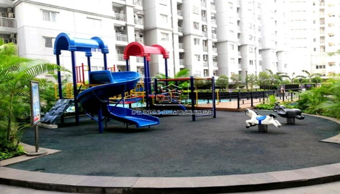 Royal Mediterania Studio Royal Mediterania Garden dengan Smart Space Concept Pool View Cantik Dekat Central Park & BINUS 32 playground