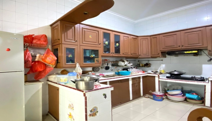 Jakarta Utara Banting Harga! Rumah Old Money Hook 2 Lantai di Muara Karang, Akses Super Strategis 21 whatsapp_image_2025_11_08_at_12_14_25