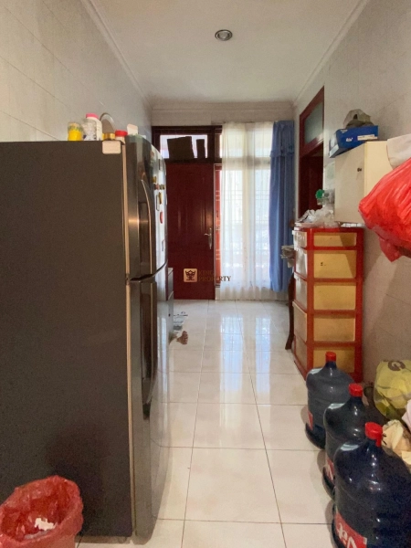 Jakarta Utara Banting Harga! Rumah Old Money Hook 2 Lantai di Muara Karang, Akses Super Strategis 20 whatsapp_image_2025_11_08_at_12_14_25_31