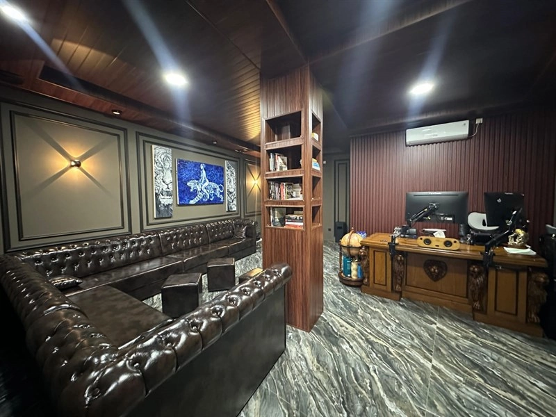 Jakarta Selatan Exclusive House Modern Luxury Contemporary + Private Pool Veteran Jakarta Selatan Dekat Tol & PIM  Bonus Kost 8 Pintu, RS Sutoyo Kemhan, Pondok Indah Mall, 15 menit Gandaria City       31 whatsapp_image_2026_02_07_at_13_06_13