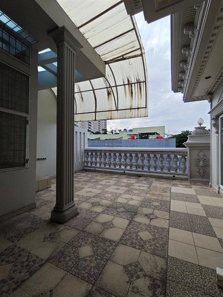 Jakarta Pusat Rumah Mewah Mangga Dua Classic European 4,5 Lantai – Dekat ITC Mangga Dua & WTC Mangga Dua, Pasar Mangga Dua, SMA Negeri 1 Jakarta, RS Husada Mangga Besar 42 whatsapp_image_2026_02_18_at_09_57_03