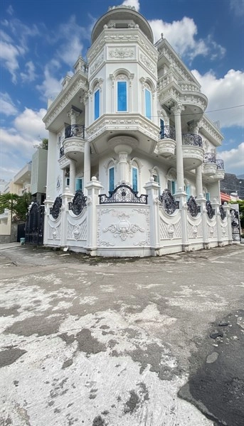 Jakarta Pusat Rumah Mewah Mangga Dua Classic European 4,5 Lantai – Dekat ITC Mangga Dua & WTC Mangga Dua, Pasar Mangga Dua, SMA Negeri 1 Jakarta, RS Husada Mangga Besar 61 whatsapp_image_2026_02_18_at_13_33_13_2