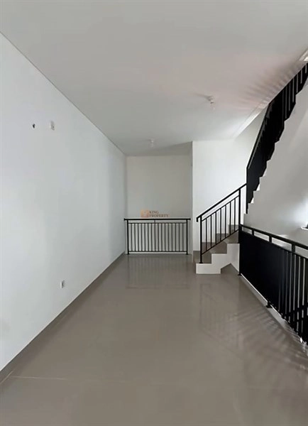 Jakarta Utara Ruko Hook Disewakan 4 Lantai + Rooftop Modern Industrial Contemporary – Brand New Pademangan Dekat Mangga Dua Square & Taman Impian Jaya Ancol 28 whatsapp_image_2026_03_07_at_15_46_05tt